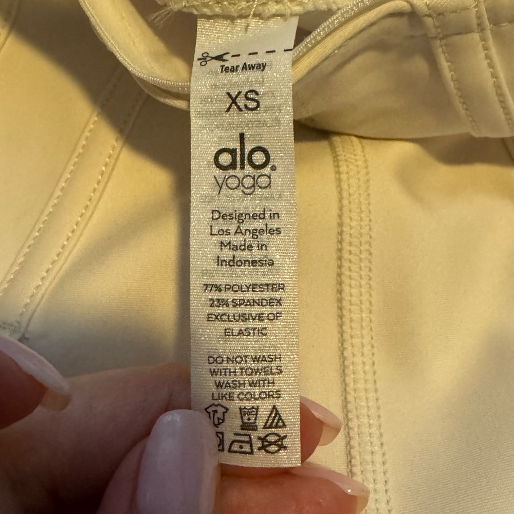 Alo Yoga - Airlift High-Waist 7/8 Corset Legging in Ivory Size XS - Picture 3 of 4